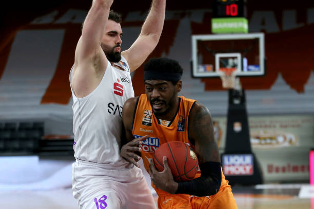 场上细节与 场上细节与