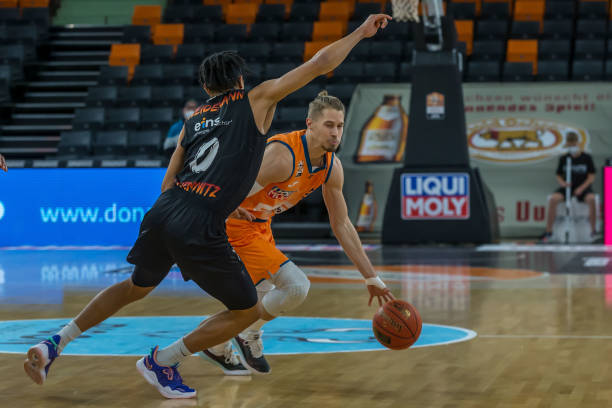 还能与队友 还能与队友