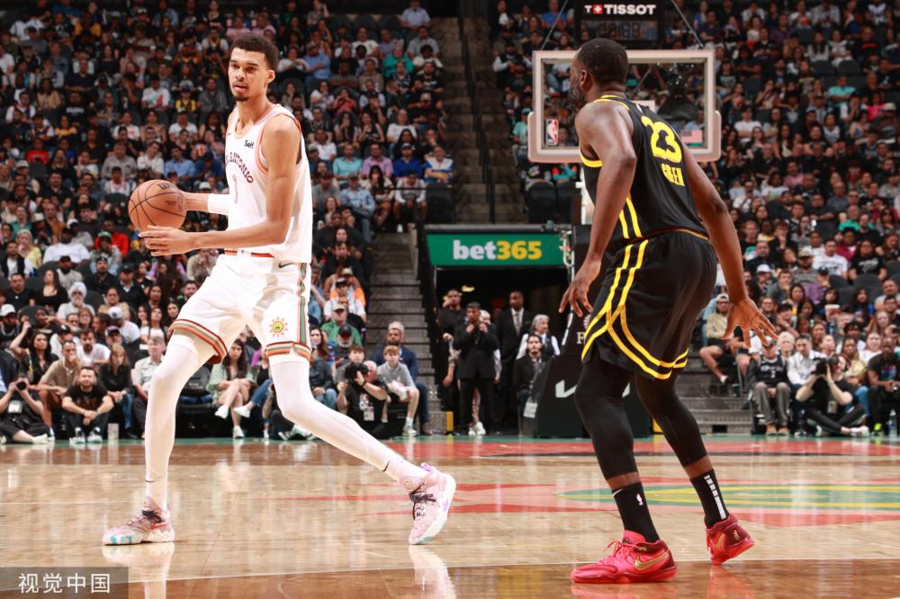 迪纳在比赛 迪纳在比赛